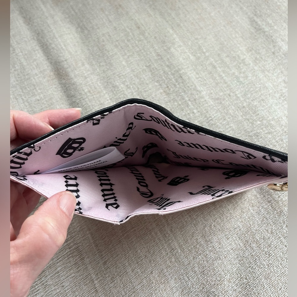 NWOT Juicy Couture Black Small Wallet with Heart Charm. - Picture 10 of 12